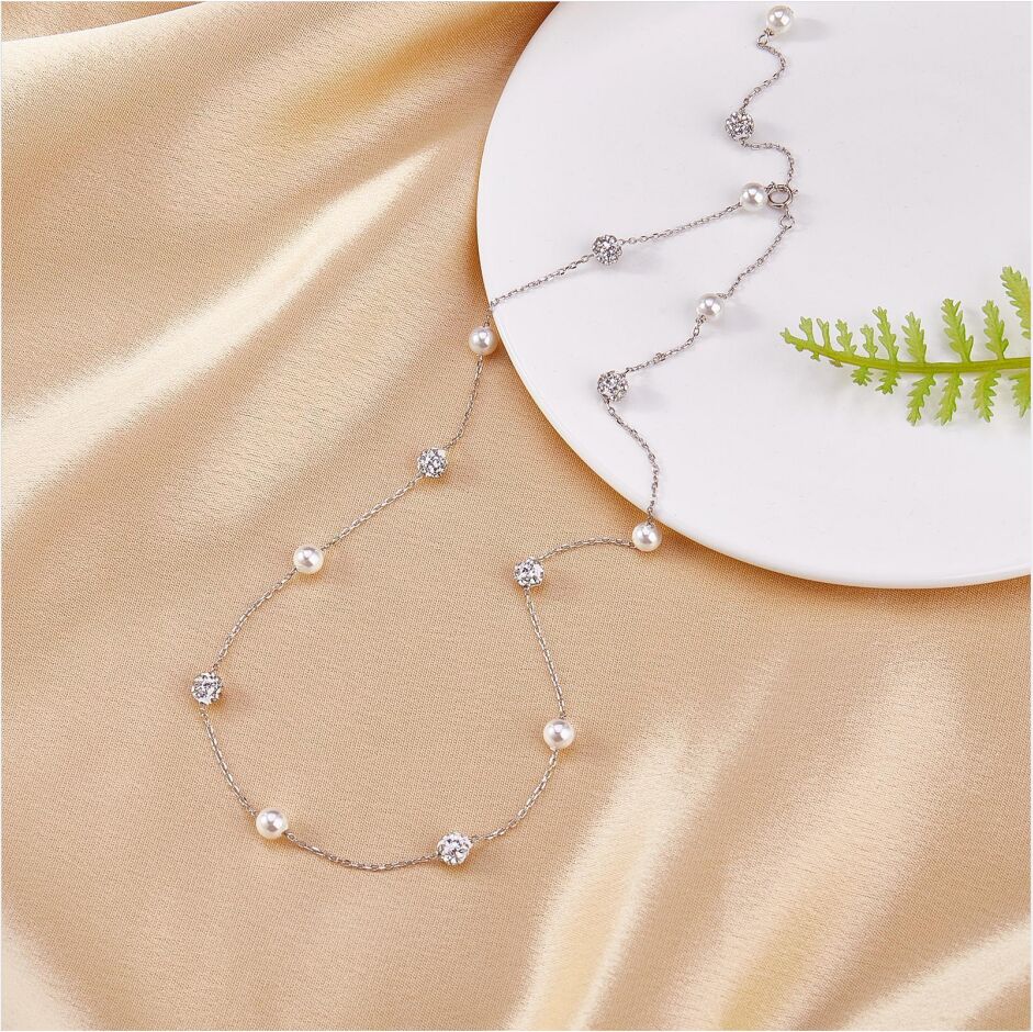 Freshwater Pearl & 925 Silver plated necklace